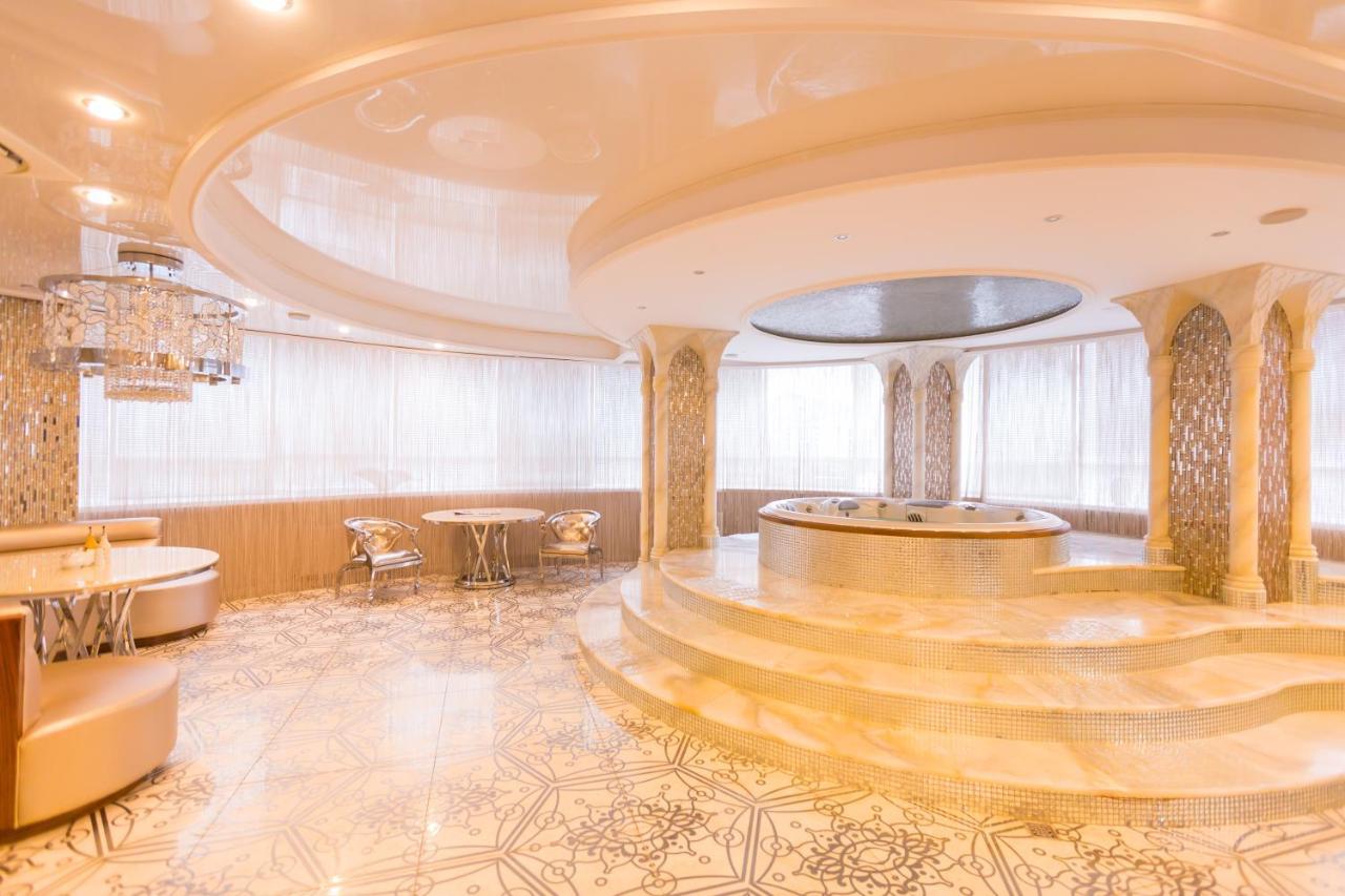 Boutique Hotel Health Club&Spa Grand Prix Asztana Kültér fotó
